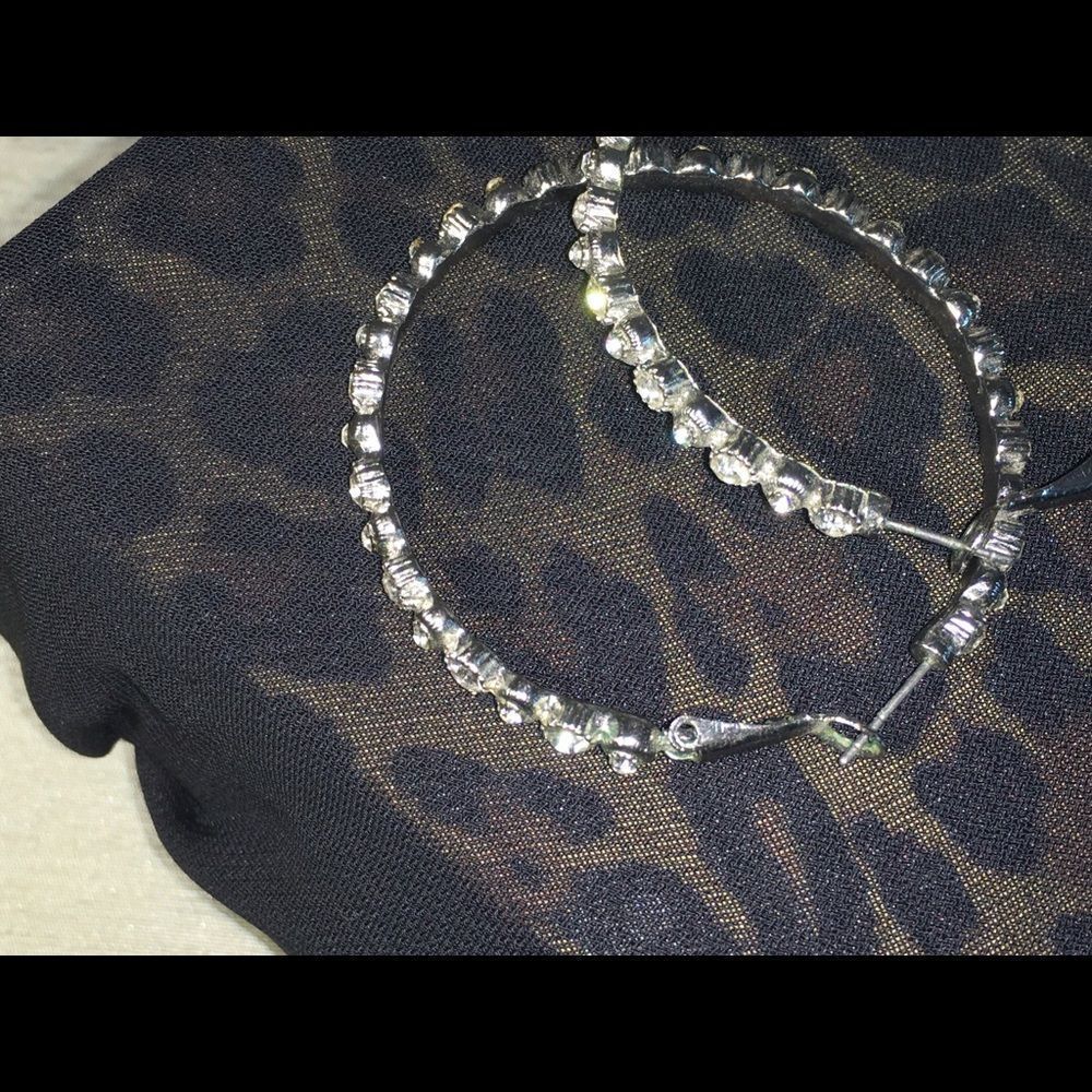 Zirconia hoop earrings